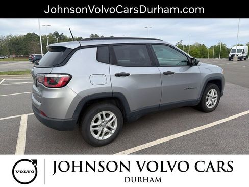 Used 2018 Jeep Compass Sport image 7