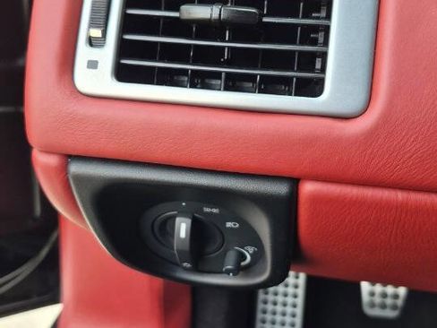 Used 2011 Aston Martin V12 Vantage Base 2dr Coupe image 15