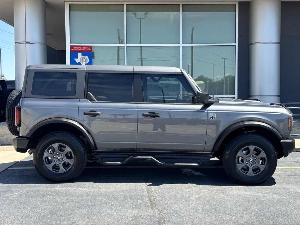Used 2024 Ford Bronco Big Bend AWD/4WD image 2