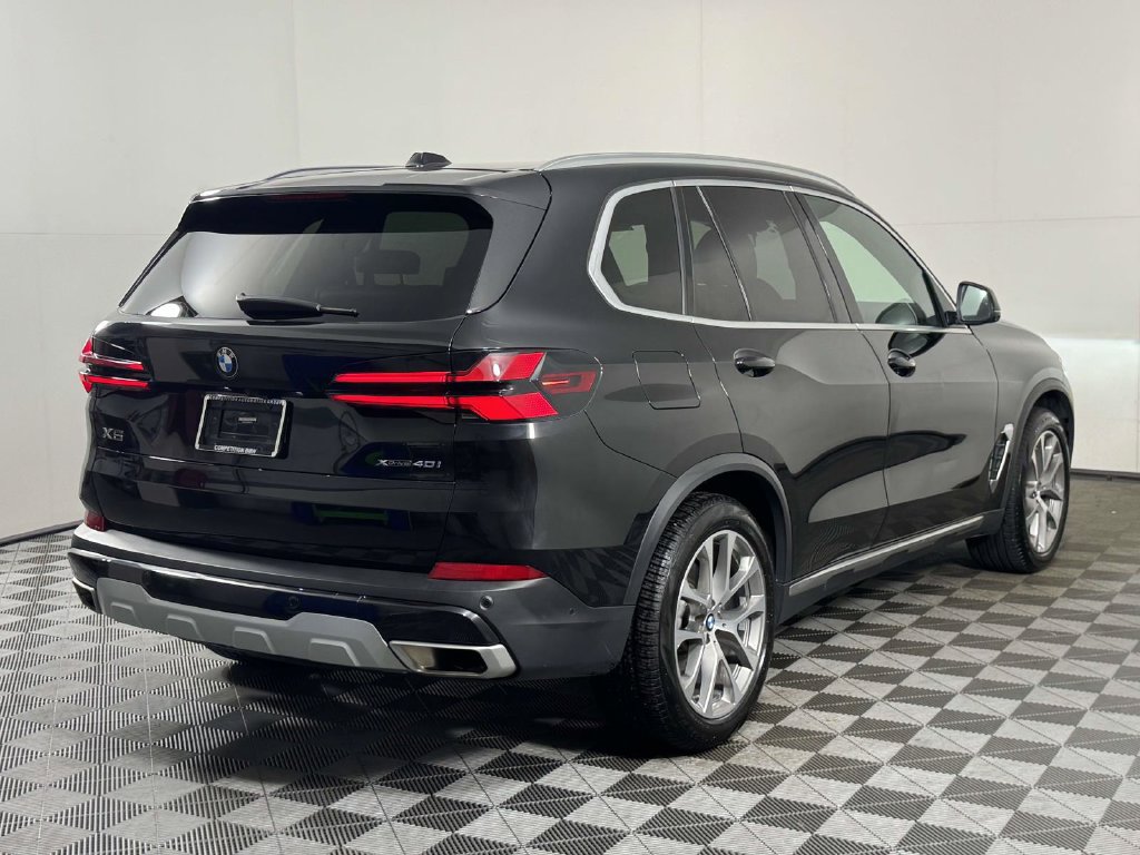 Used 2024 BMW X5 xDrive40i w/ Premium Package AWD/4WD image 10