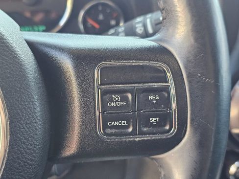 Used 2018 Jeep Wrangler Unlimited Sport S AWD/4WD image 25