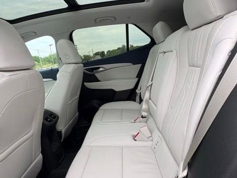 New 2026 Buick Envision Avenir AWD/4WD image 17
