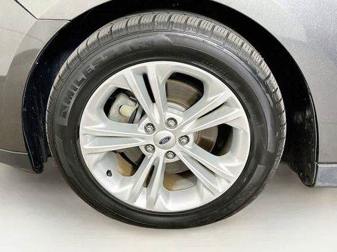 Used 2015 Ford Taurus SEL w/ Equipment Group 201A FWD image 7