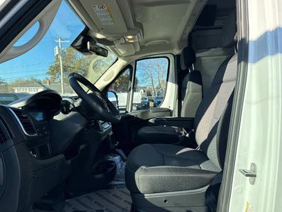 New 2025 RAM ProMaster 1500 w/ Quick Order Package 22G SLT