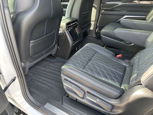 Used 2025 Cadillac Escalade IQ Sport 1 image 20