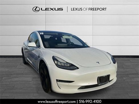 Used 2018 Tesla Model 3 Long Range image 1