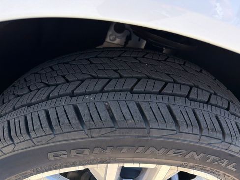 New 2026 GMC Acadia Denali AWD/4WD image 12