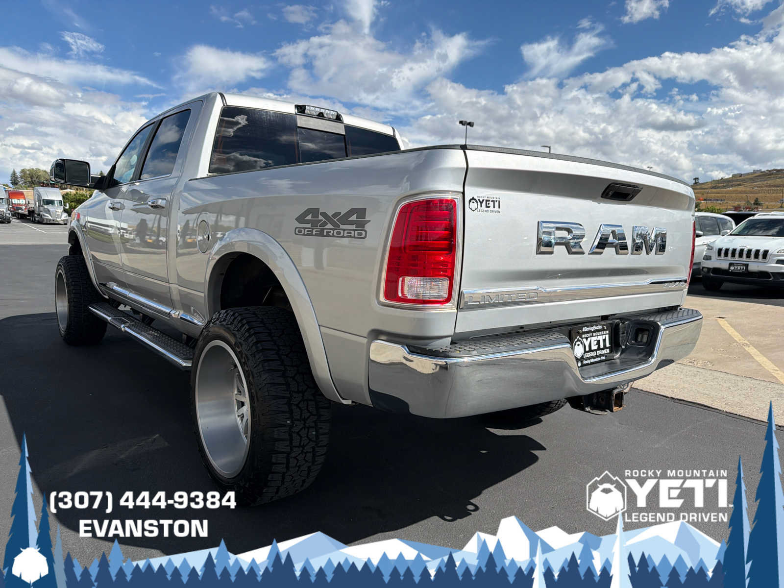 Used 2017 RAM 2500 Limited AWD/4WD image 5