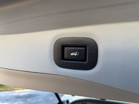 Used 2020 Nissan Rogue SL w/ Premium Package FWD image 35