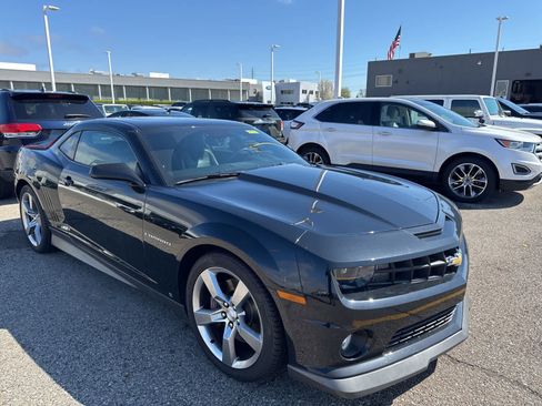 Used 2010 Chevrolet Camaro SS w/ LPO, Ground Effects Package image 6