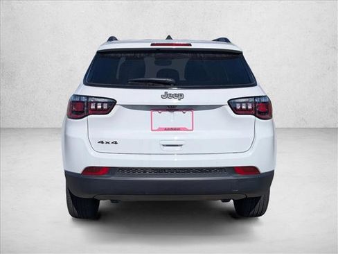 New 2026 Jeep Compass Latitude AWD/4WD image 7