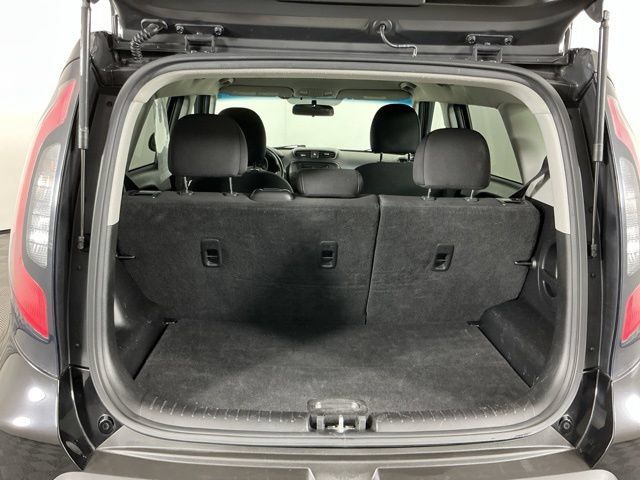 Used 2015 Kia Soul FWD image 23