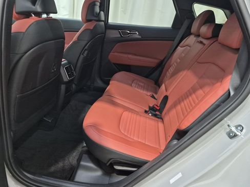 Used 2026 Kia Sportage SX AWD/4WD image 13