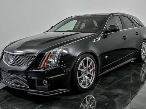Used 2013 Cadillac CTS V w/ Wood Trim Package RWD image 5