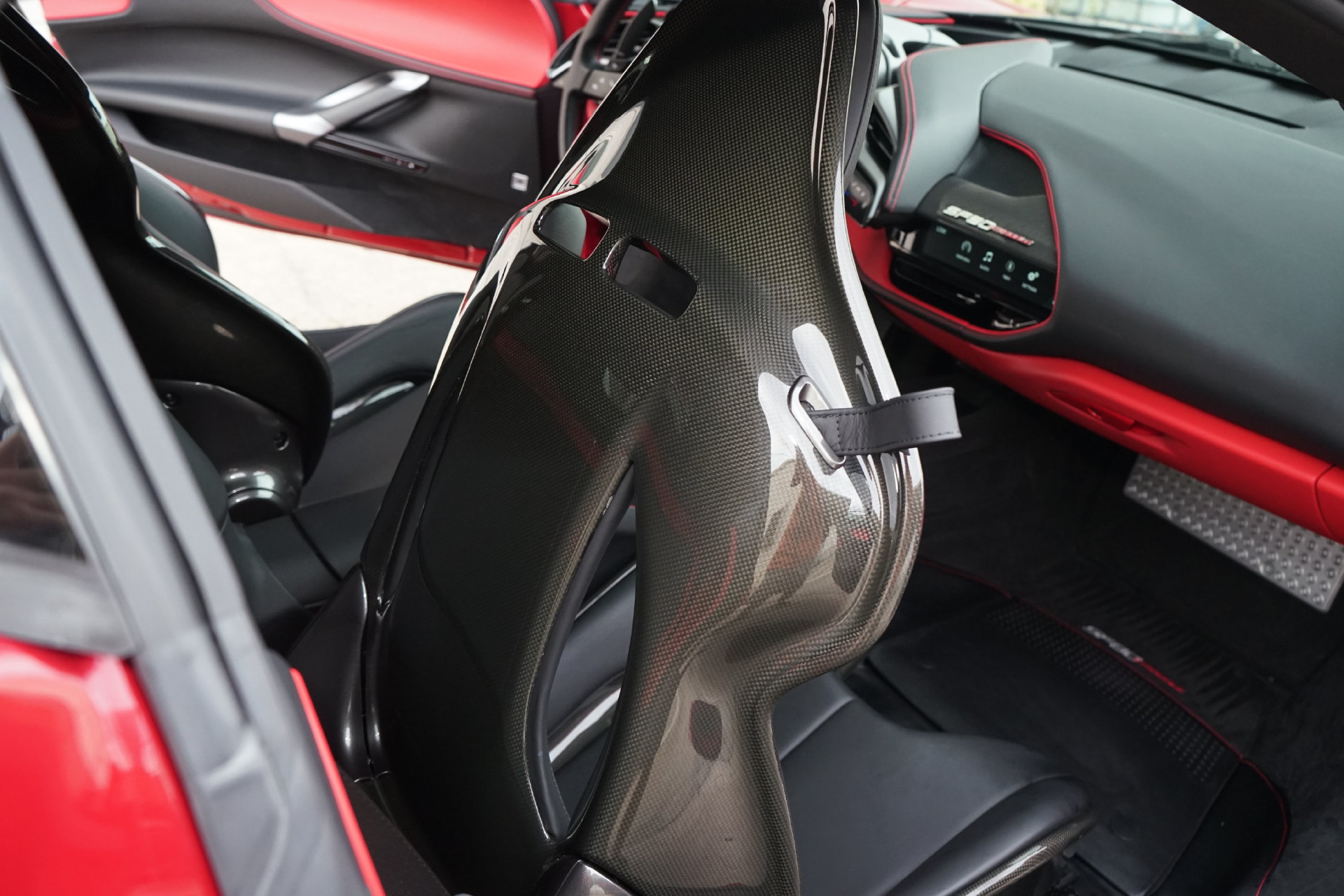 Used 2021 Ferrari SF90 Stradale AWD/4WD image 21