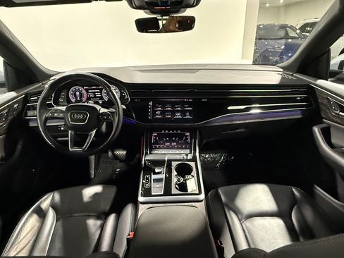 Used 2019 Audi Q8 Premium Plus w/ Premium Plus AWD/4WD image 22