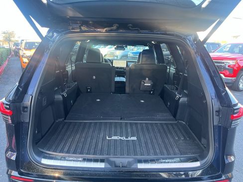 Used 2024 Lexus TX 500h AWD image 5