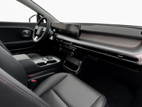 New 2026 Hyundai Ioniq 9 SEL image 15