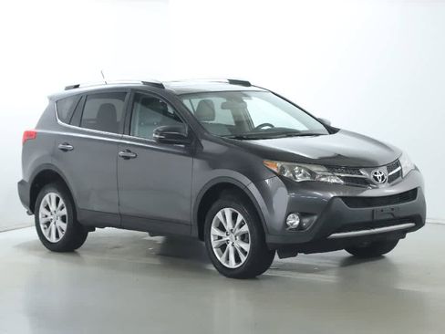 Used 2014 Toyota RAV4 Limited w/ Technology Package AWD/4WD image 9
