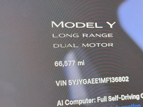 Used 2021 Tesla Model Y Long Range AWD/4WD image 30