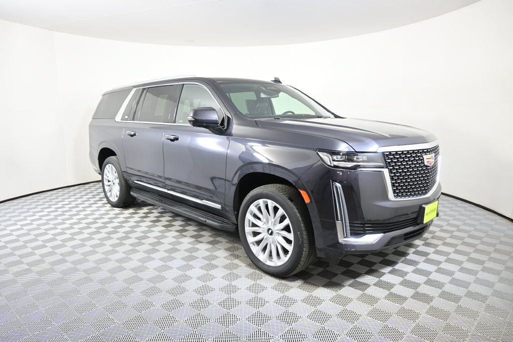 Used 2024 Cadillac Escalade ESV Luxury w/ LPO, Floor Liner Package AWD/4WD image 9