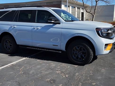 New 2025 Ford Expedition Tremor image 11