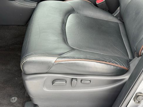 Used 2020 Nissan Armada SL w/ Premium Package image 39