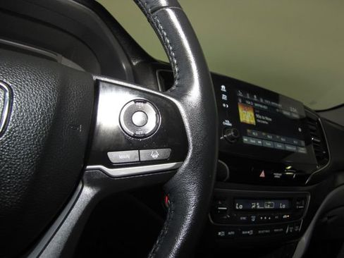 Used 2021 Honda Pilot Special Edition image 6
