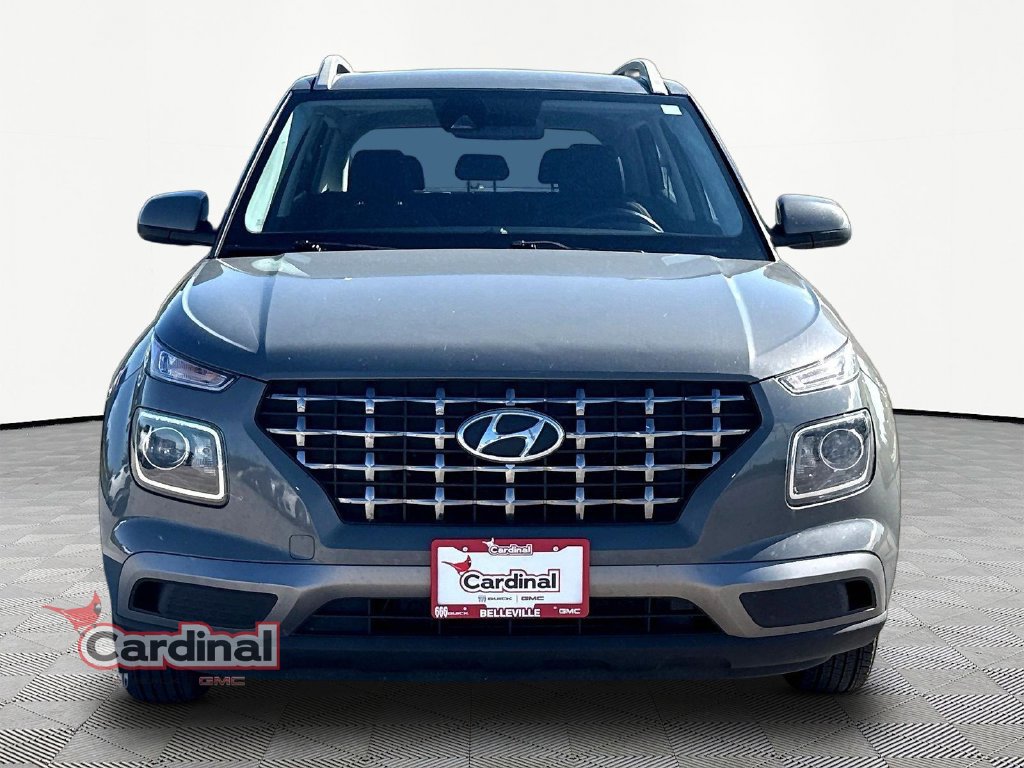 Used 2020 Hyundai Venue SEL w/ Convenience Package FWD image 2