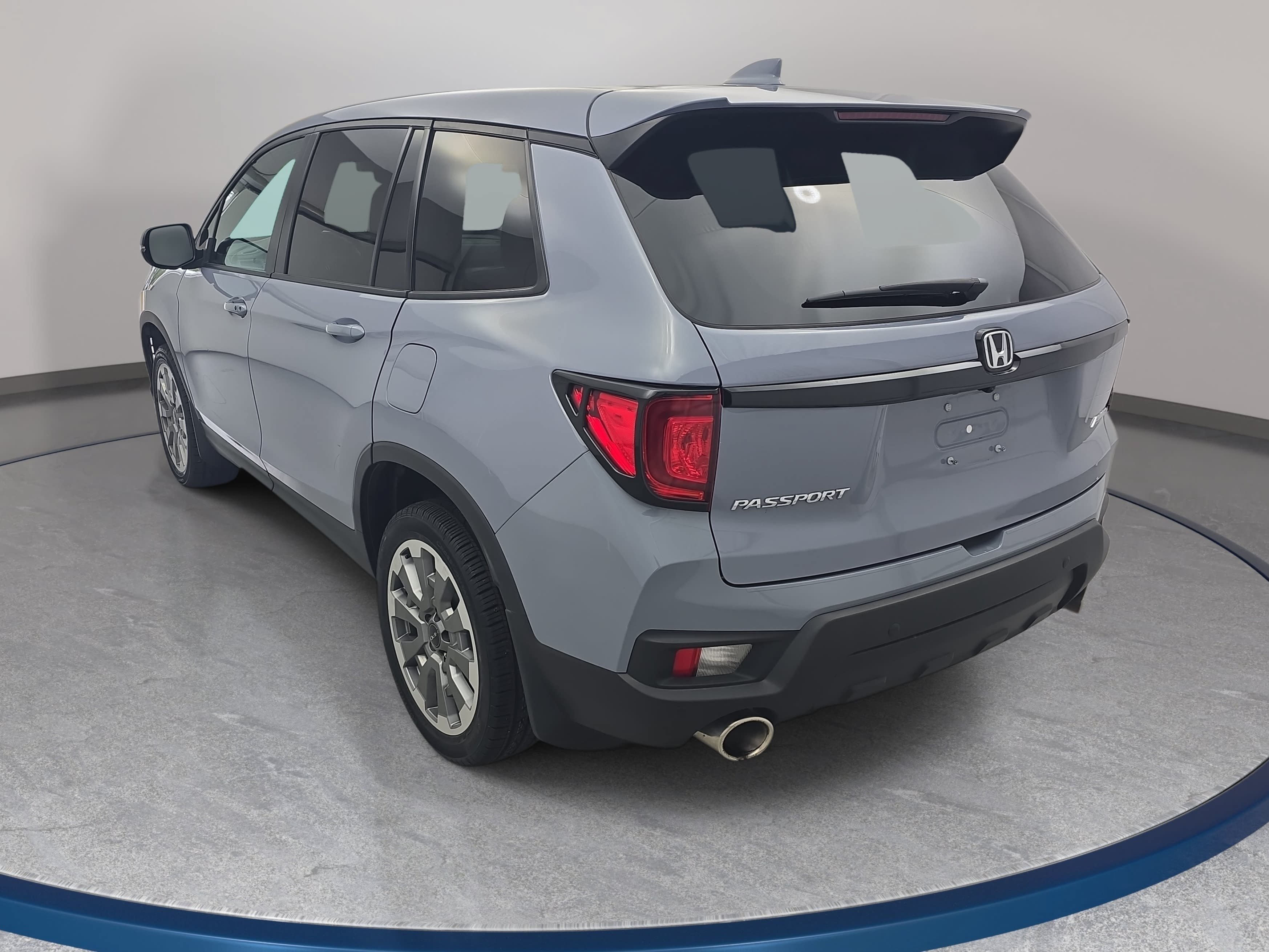 Used 2025 Honda Passport EX-L image 7