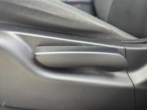 Used 2019 Jeep Grand Cherokee Laredo RWD image 29