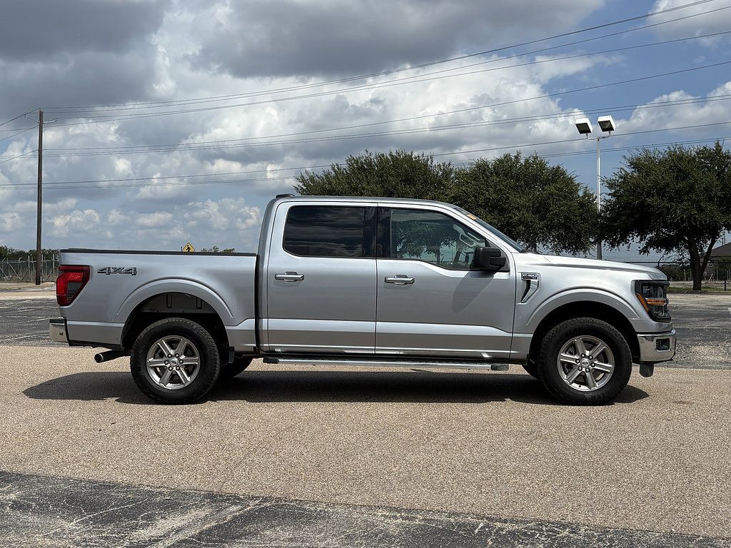 Used 2025 Ford F150 XLT w/ Equipment Group 301A Standard AWD/4WD image 4