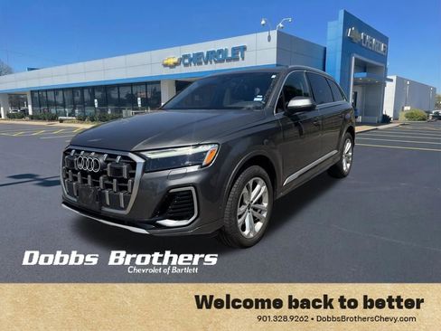 Used 2025 Audi Q7 3.0T Premium Plus image 3