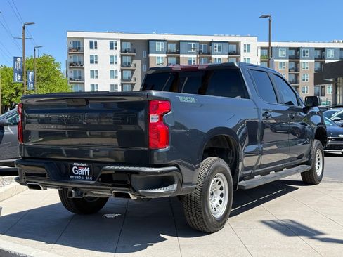 Used 2019 Chevrolet Silverado 1500 LT Trail Boss AWD/4WD image 3