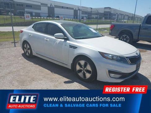 Used 2013 Kia Optima EX image 2