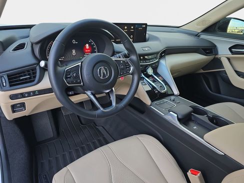 Used 2025 Acura TLX w/ Technology Package image 18
