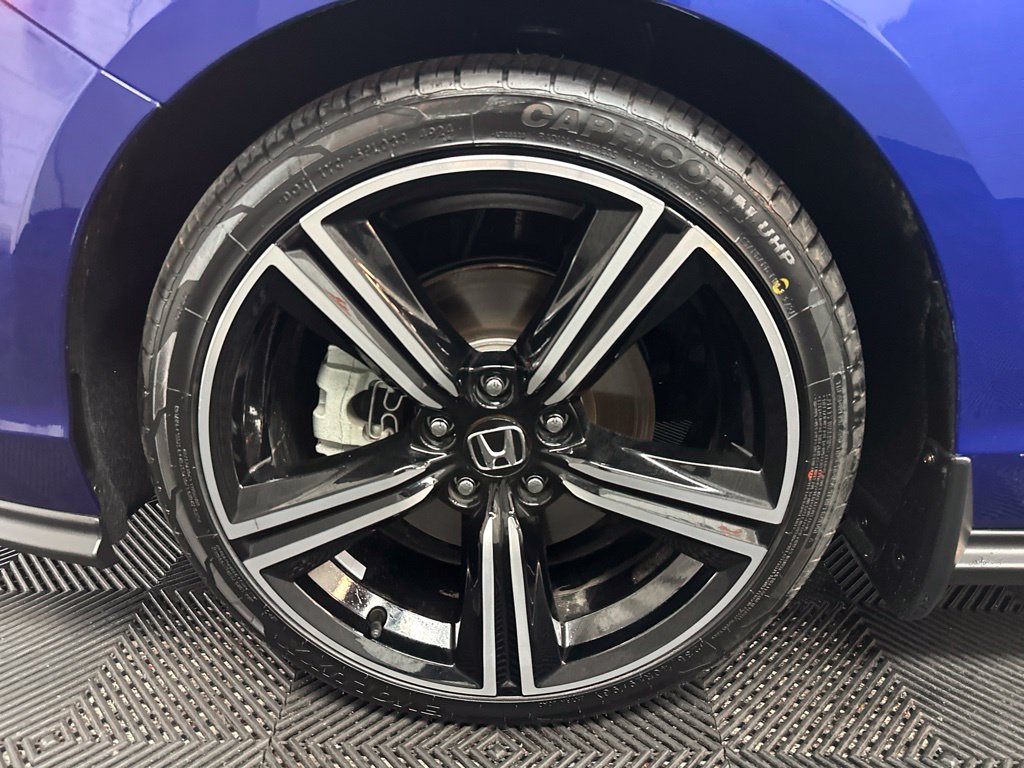 Used 2025 Honda Accord Sport image 35
