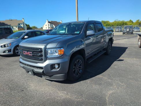 Used 2019 GMC Canyon SLE w/ Elevation Edition AWD/4WD image 3