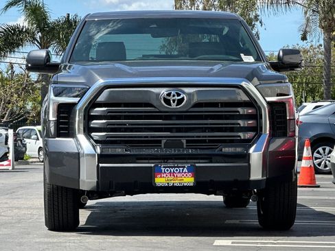 New 2025 Toyota Tundra Limited image 8