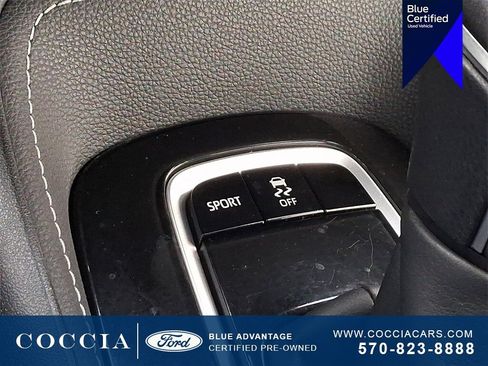 Used 2020 Toyota Corolla SE image 24