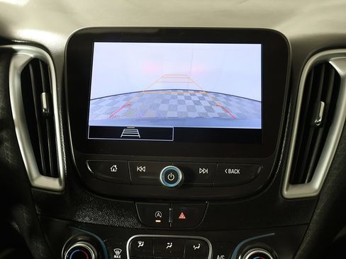 Used 2024 Chevrolet Malibu LT image 41