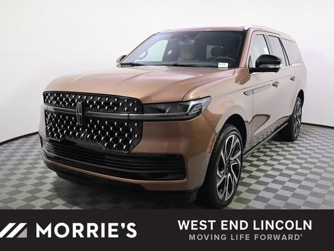 New 2026 Lincoln Navigator L Black Label AWD/4WD image 1