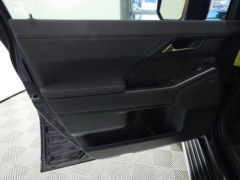 Used 2025 Lexus GX 550 550 Luxury image 18