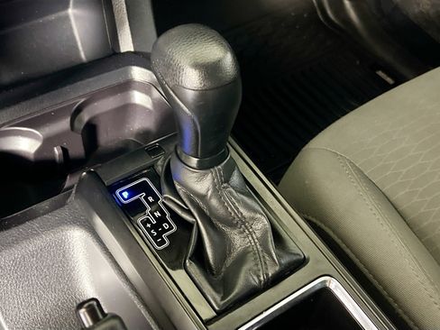 Used 2018 Toyota Tacoma SR RWD image 24