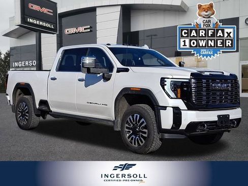 Used 2025 GMC Sierra 2500 Denali Ultimate w/ Max Trailering Package image 1