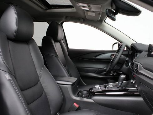 Used 2023 MAZDA CX-9 Touring Plus image 12