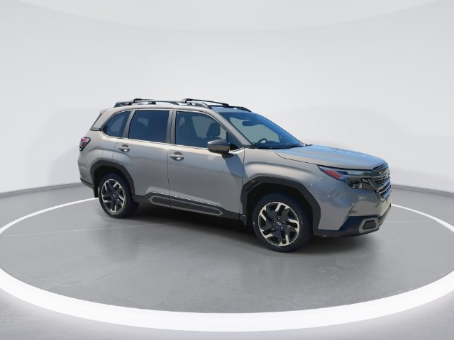 Used 2025 Subaru Forester Limited AWD/4WD image 9