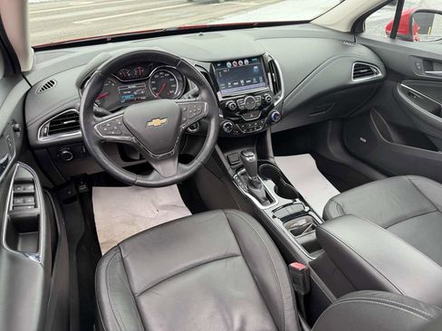 Used 2016 Chevrolet Cruze Premier image 12