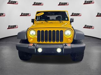 Used 2015 Jeep Wrangler Rubicon w/ Power Convenience Group video 2