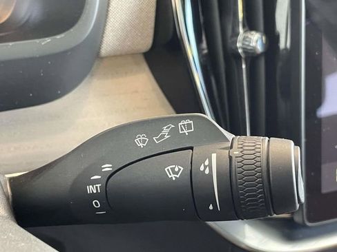 Used 2026 Volvo XC90 B5 Plus w/ Protection Package image 34